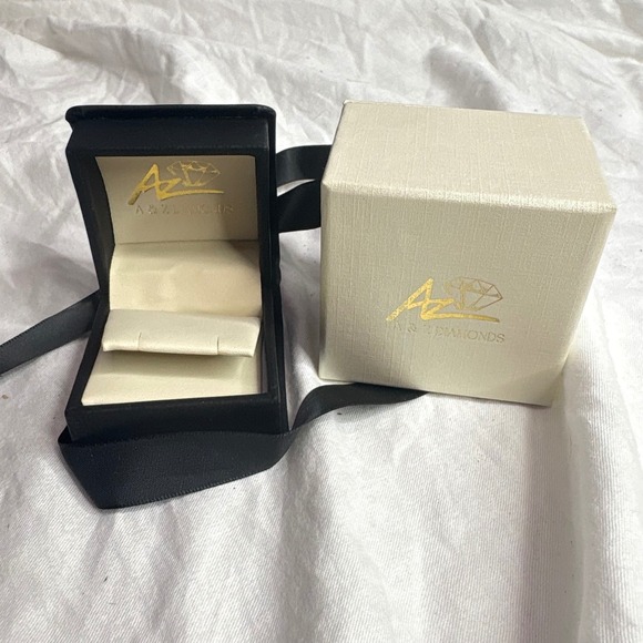 A & Z Diamonds Jewelry Gift Box Ring Earrings Necklace Display Case Beige Black - Picture 2 of 6